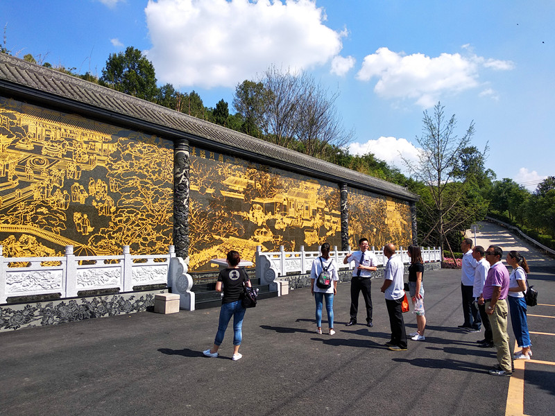 西安壽陽山墓園赴長松寺學(xué)習(xí)考察園區(qū)管理建設(shè)